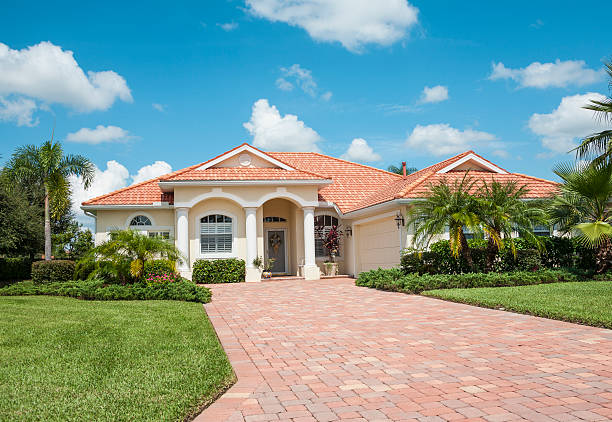 Best Interlocking Driveway Pavers  in Dellwood, MN